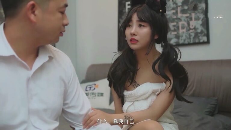 Phim  Sex Nữ nhân viên gạ tình sếp lớn để được thăng chức